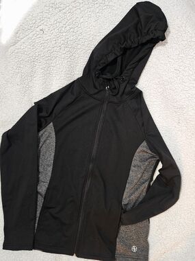 Adrienne Vittadini Black Jacket with Gray Panels